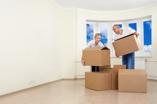 Commercial removal truck hire for local businesses near Pimlico